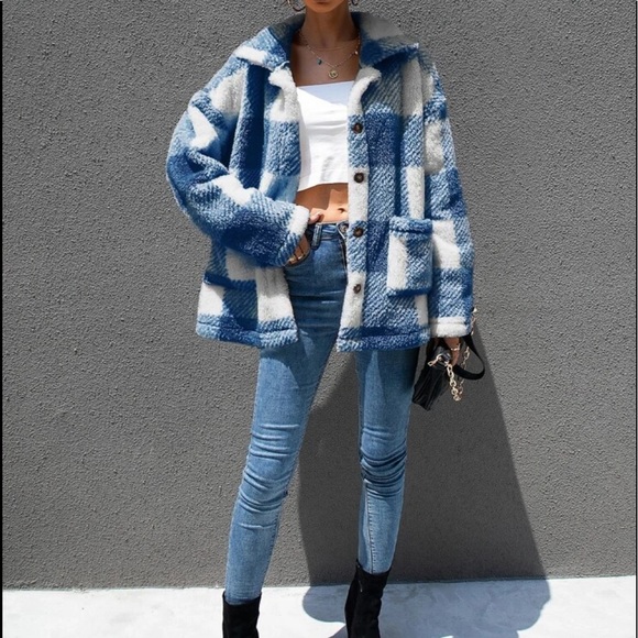 Gingham plaid button down teddy coat - Picture 4 of 7